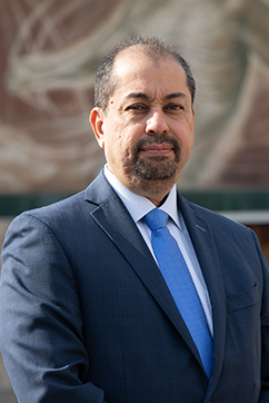 Dr. Ricardo Pérez Mora
