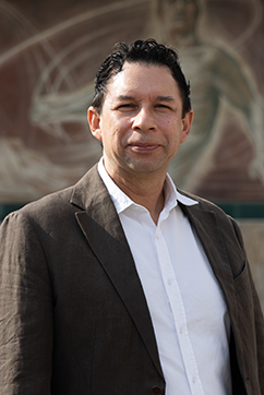 Víctor Manuel Larios Rosillo