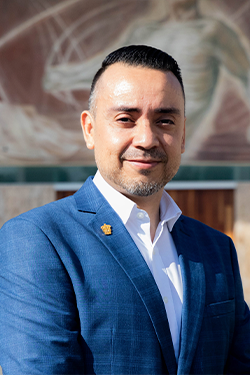 Favián Flores Lira