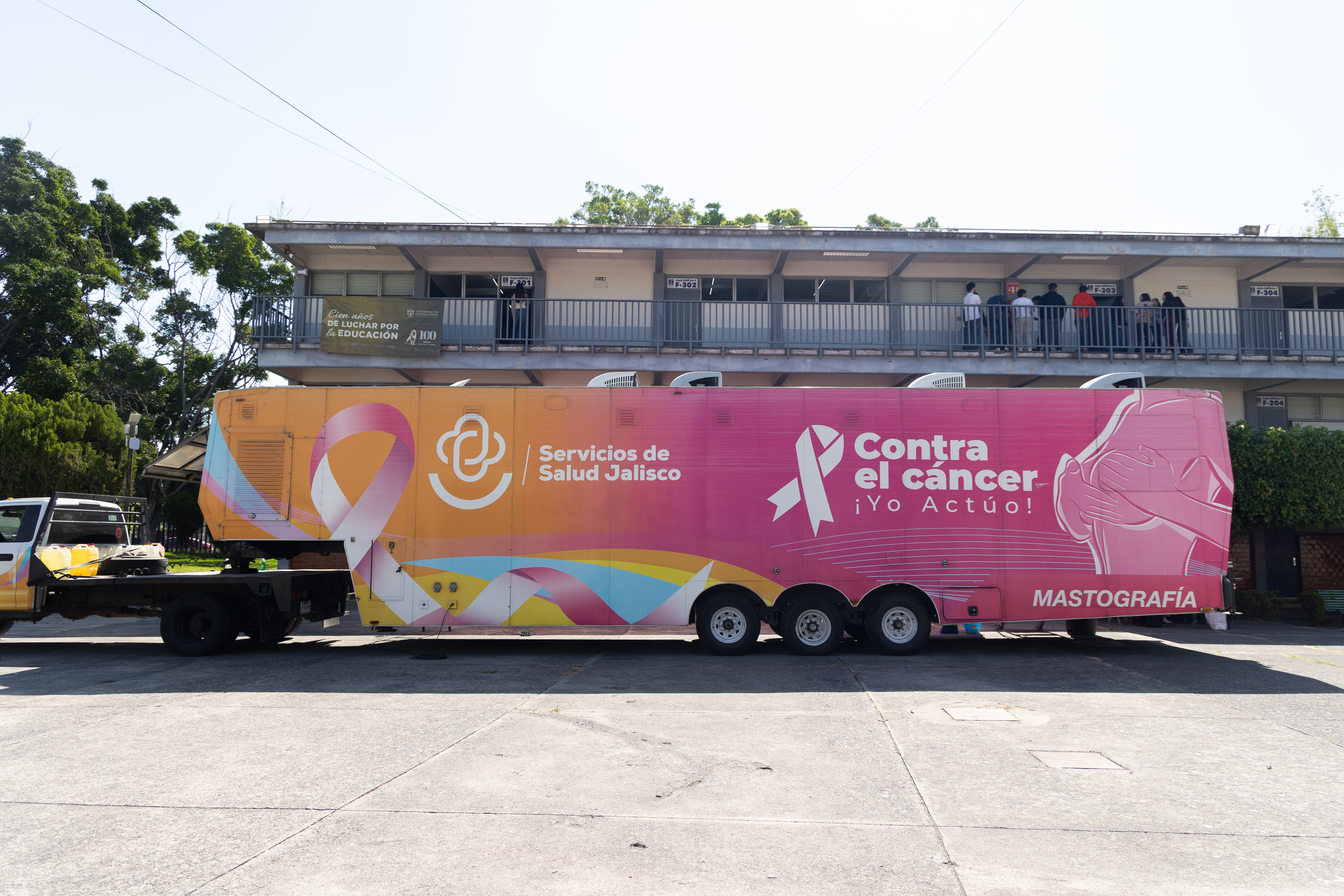 Realizan jornada de mastografías gratuitas en CUGDL