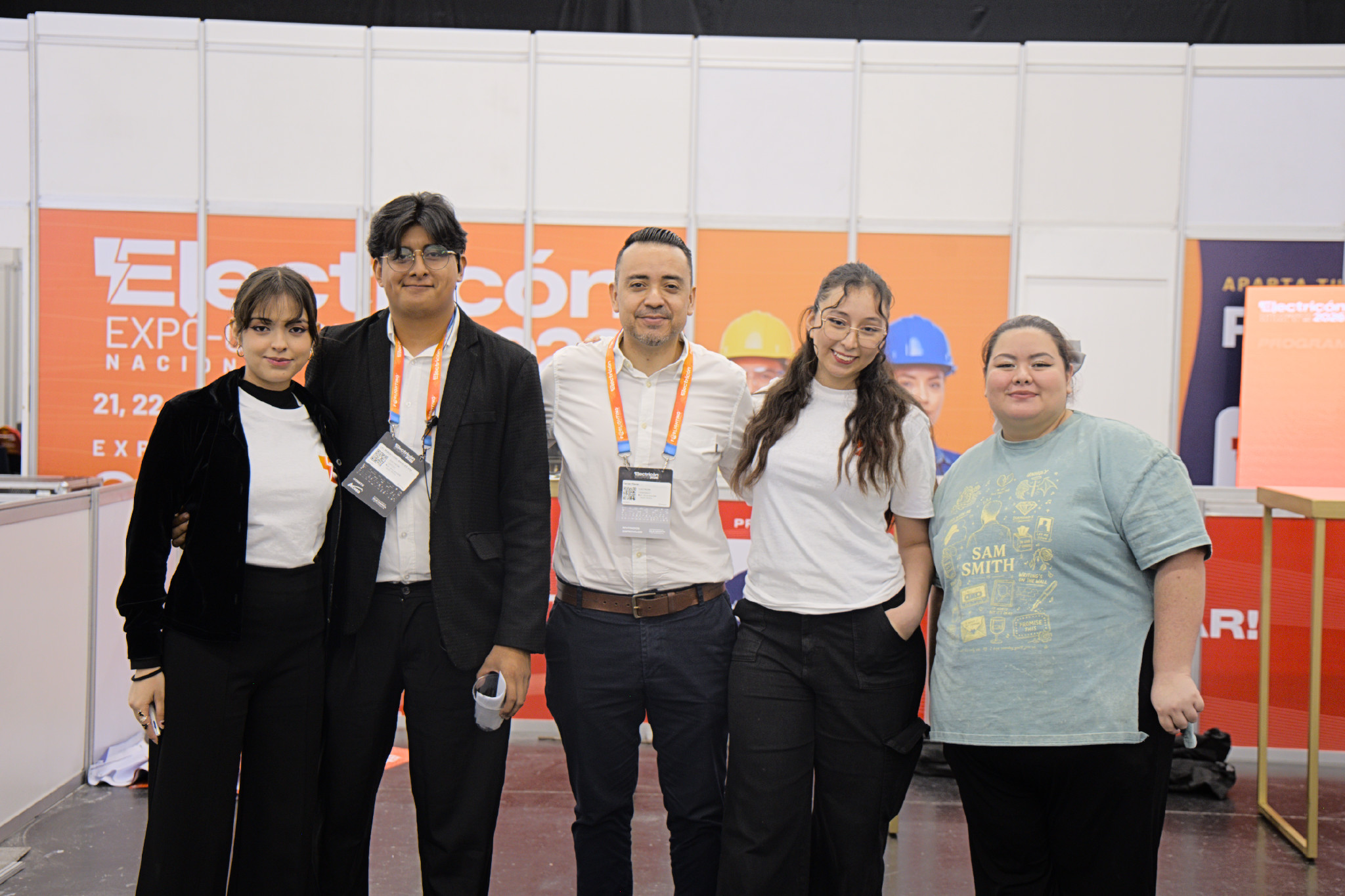 Estudiantes de Creatividad Digital desarrollan experiencias interactivas para Electricon 2026 en la Expo GDL