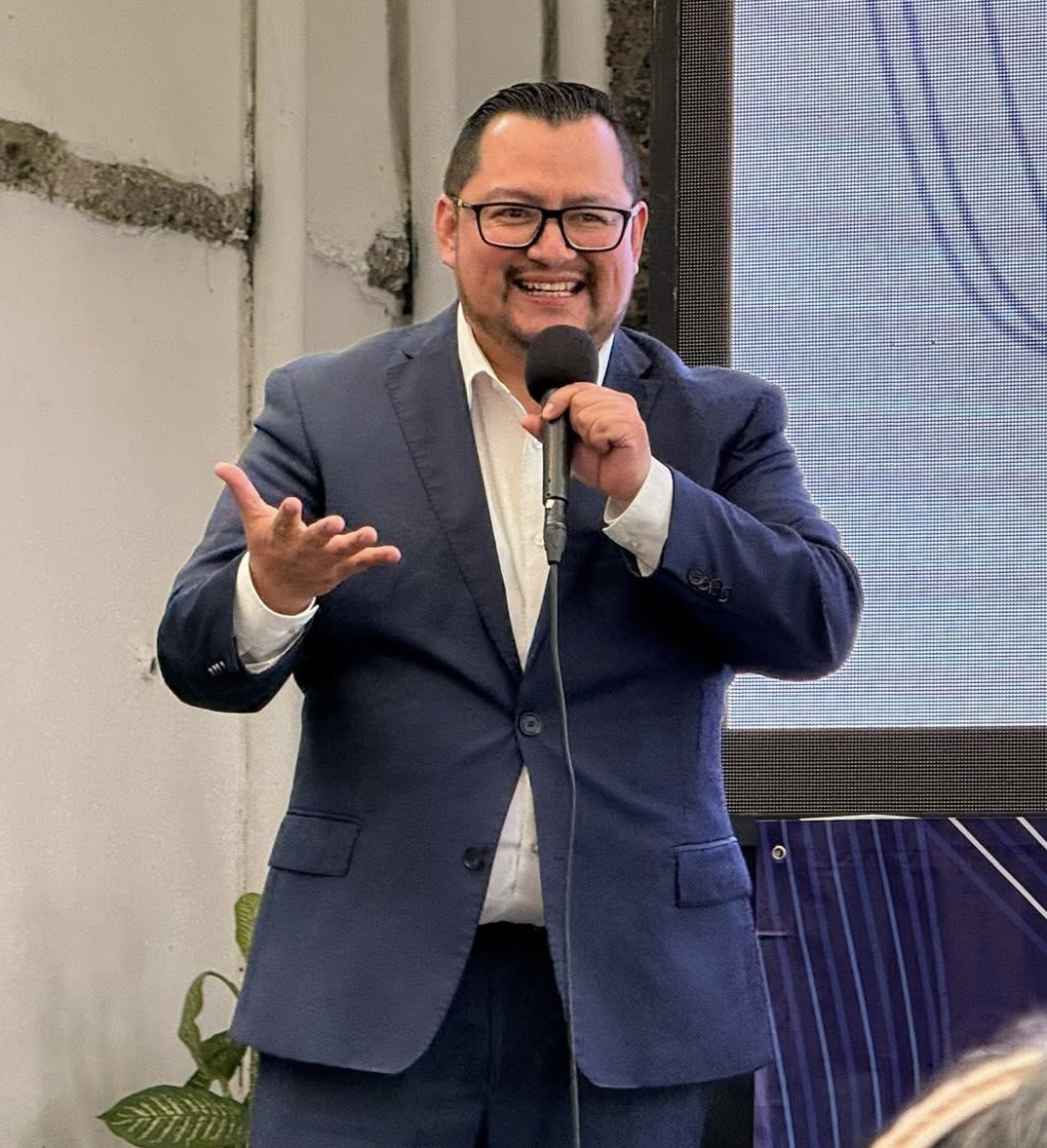 2 Egresados del CUGDL fortalecen el periodismo científico en México; uno de ellos asume la presidencia de la Red Mexicana de Periodistas de Ciencia
