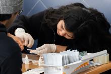 La Feria Salud con Orgullo fortalece la cultura de salud sexual en el CUGDL