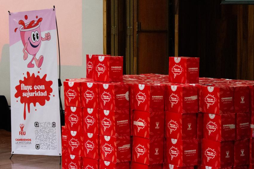 "Fluye con seguridad" llega al CUGDL: Por un tránsito libre de productos de gestión menstrual