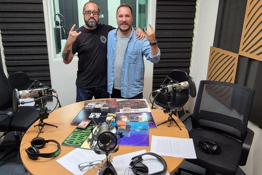 Rockología: la pasión por el rock y la radio de Julio Ríos