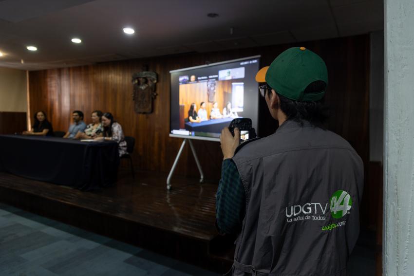 El IV Seminario Internacional de Periodismo de Investigación en CUGDL invita al autocuidado y fortalecer la protección emocional