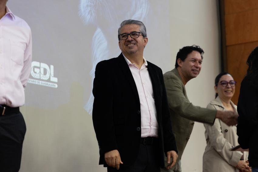 Ganadoras del Concurso de Arte Digital 2025 presentan obras sobre autocuidado y redes de apoyo en el 25