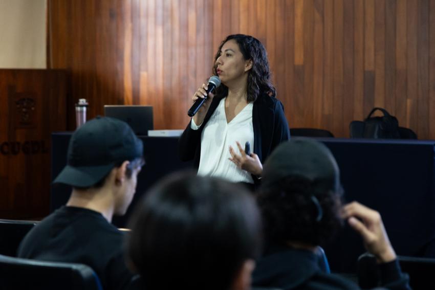 Gestión emocional y 25N: CUGDL impulsa reflexión entre su comunidad estudiantil