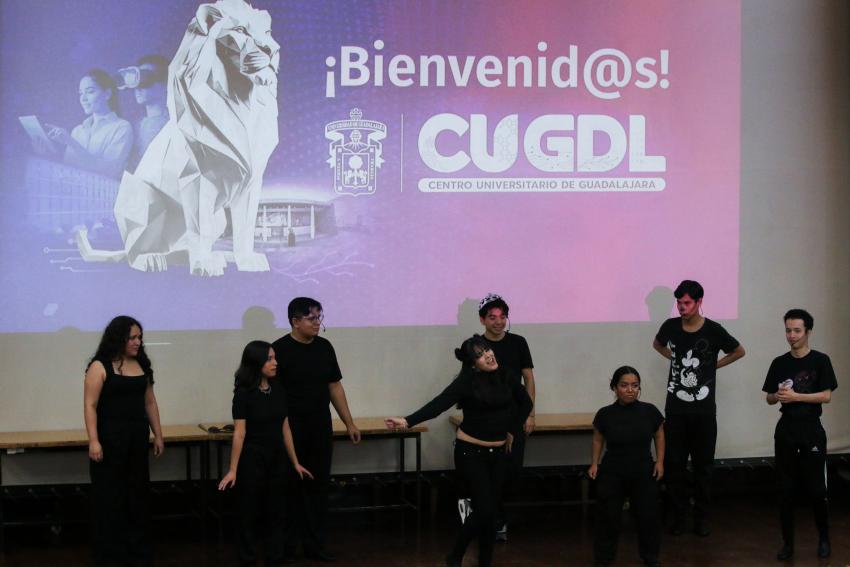 CUGDL recibe a su nueva generación de estudiantes de Primer Ingreso