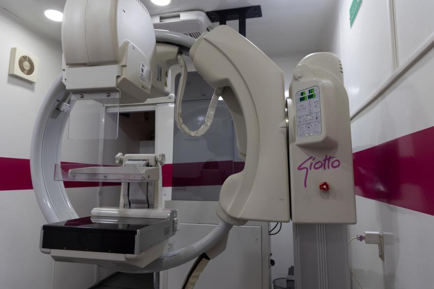 Realizan jornada de mastografías gratuitas en CUGDL