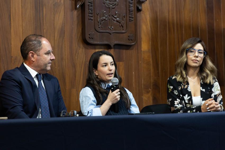 A discusión roles de género, desafíos entre periodismo y creación de contenido y responsabilidad social