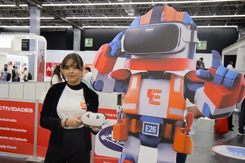 Estudiantes de Creatividad Digital desarrollan experiencias interactivas para Electricon 2026 en la Expo GDL
