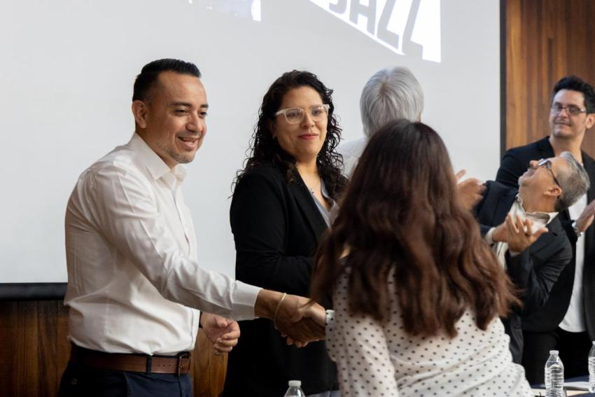 Arte digital sin fronteras: el talento del CUGDL llega a California