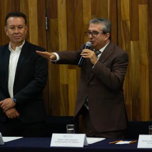 Mejorar el modelo híbrido, prioridad del Rector del CUGDL, Alberto Castellanos