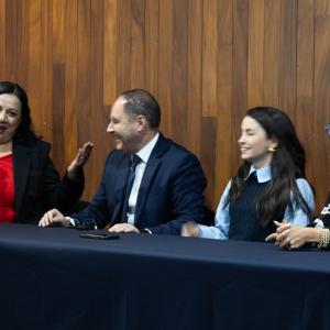 A discusión roles de género, desafíos entre periodismo y creación de contenido y responsabilidad social