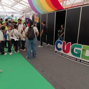 CUGDL toma color y lleva una experiencia interactiva a Papirolas 2026