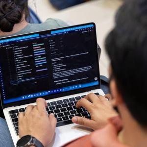 CUGDL impulsa la formación en computación cuántica para afrontar los retos tecnológicos del futuro